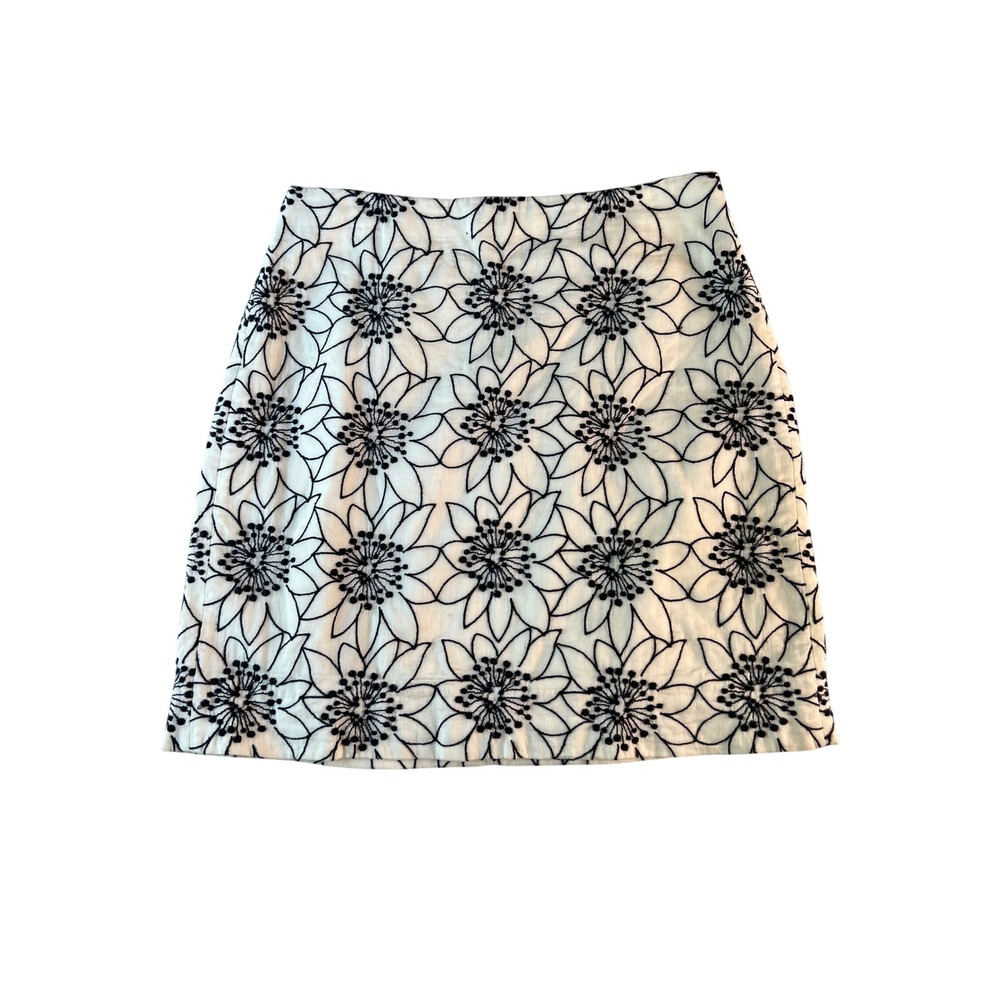 J.Crew White Black Floral Embroidered Mini Skirt Size 0 Cotton Back Zip